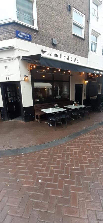 Charlotte, Not For Parties, Not A Hotel, Room With Shared Bathroom, No Kitchen Amsterdam Ngoại thất bức ảnh